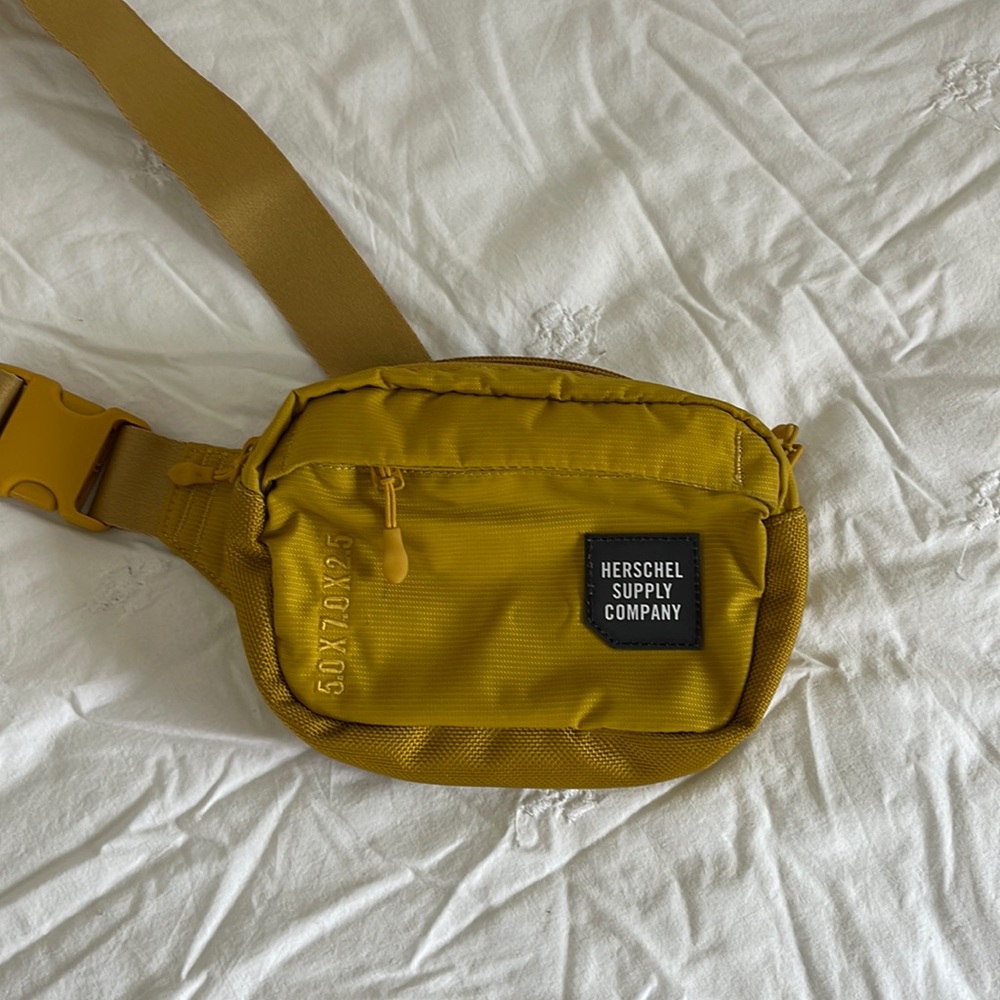 Herschel Fanny Pack
